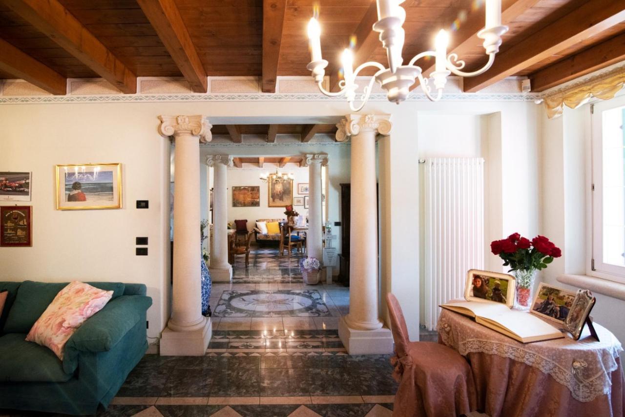 Villa Mari مونتاغنانا المظهر الخارجي الصورة